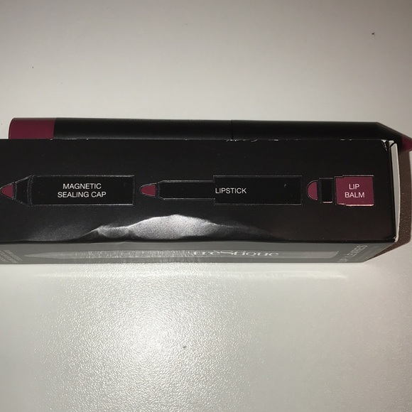 NIB TreStique Matte Color Lip Balm-Belize Bordeaux - Picture 3 of 3